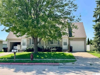 2809-2811 Nebraska Ave, Fremont, NE 68025