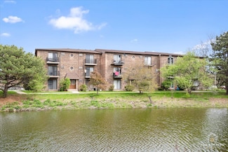 1538 Crimson Ln Unit 2B, Palatine, IL 60074