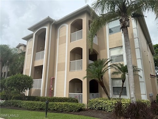 2700 Cypress Trace Cir Unit 3136, Naples, FL 34119