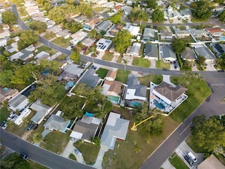 10341 Kumquat Ln, Seminole, FL 33772