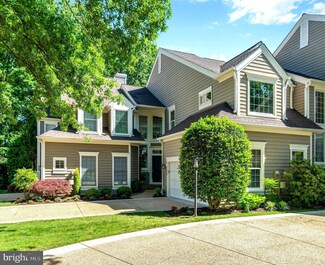 11404 Hollow Timber Way, Reston, VA 20194