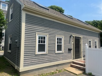 13 Lovett St Unit 1, Beverly, MA 01915