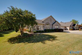 40 Laurel Ln Unit 903, Brownsboro, AL 35741