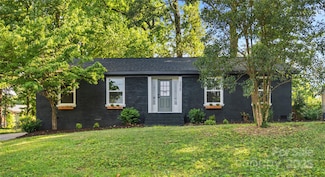 5825 Ruth Dr, Charlotte, NC 28215