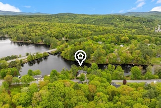 37 High St, Bradford, NH 03221