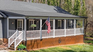 9401 Elvis Dr, Charlotte, NC 28215