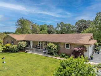 301 Spring Valley Rd, Inman, SC 29349