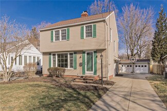 5263 Edenhurst Rd, Cleveland, OH 44124