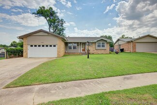 409 N 11th St, Broken Arrow, OK 74012