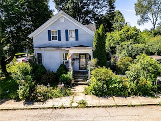 36 Gardner Ave, West Warwick, RI 02893