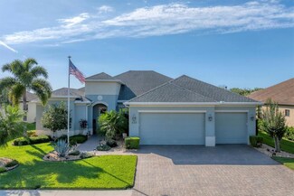 530 Chantilly Trail, Bradenton, FL 34212