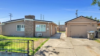 2373 Lever Blvd, Stockton, CA 95206