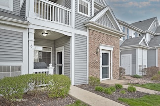 2215 Aurora Dr Unit 6, Pingree Grove, IL 60140