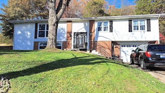 104 Dowler St, Russell, KY 41169