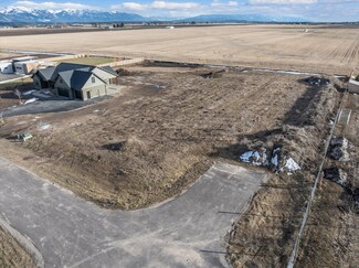 1028 Lincoln St, Kalispell, MT 59901