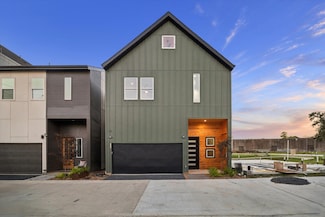 3902 Zina Way, Houston, TX 77018