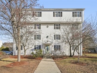 48 Gibbs St Unit 1D, Worcester, MA 01607