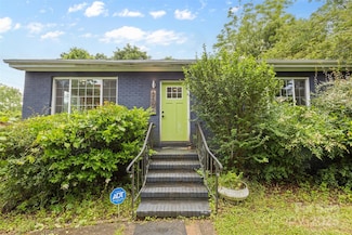 2536 Bancroft St, Charlotte, NC 28206