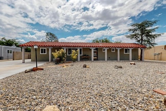 804 La Casa de Prasa Dr SE, Rio Rancho, NM 87124