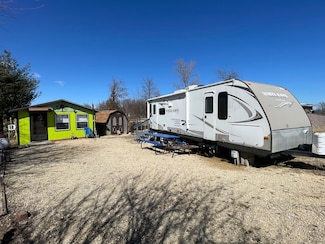 25-75 Woodhaven Lakes, Sublette, IL 61367