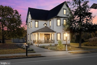 241 Crown Point Rd, West Deptford, NJ 08086