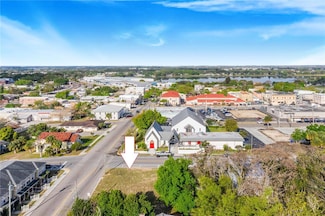 902 E Main St, Haines City, FL 33844