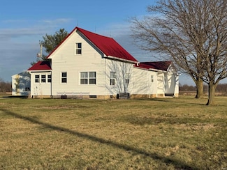 8627 S Strawtown Pike, Bunker Hill, IN 46914