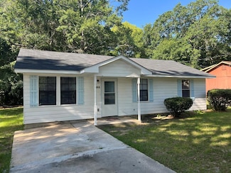 608 Grady St, Thomasville, GA 31792