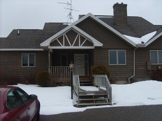 1840 Bear Paw Trail, Vanderbilt, MI 49795