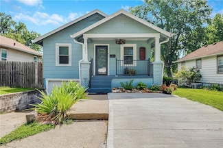 1025 S Park Ave, Independence, MO 64050