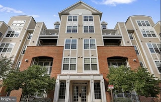 2700 Bellforest Ct Unit 304, Vienna, VA 22180