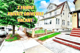 11509 196th St, Saint Albans, NY 11412