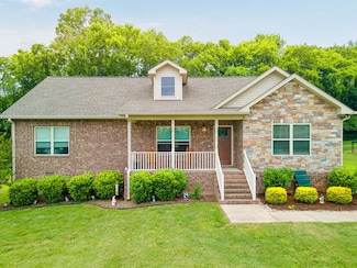 105 Mockingbird Ln, Hartsville, TN 37074