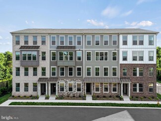 1208B Freeman Place, Manassas Park, VA 20111