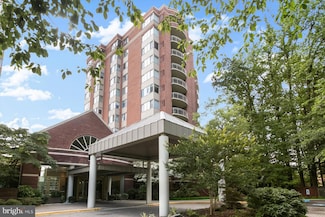 5802 Nicholson Ln Unit 2407, Rockville, MD 20852