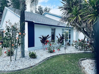 11163 Caravel Cir, Fort Myers, FL 33908