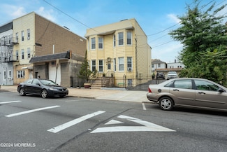 69 Wright Ave, Jersey City, NJ 07306