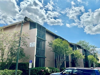 121 Oyster Bay Cir Unit 300, Altamonte Springs, FL 32701