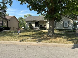 17208 E 35th St S, Independence, MO 64055