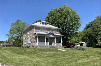 405 W 18th St, Hermann, MO 65041