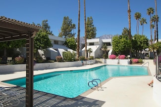 5301 E Waverly Dr Unit 222, Palm Springs, CA 92264