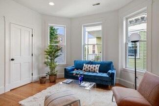 240 Franklin St Unit 6, Cambridge, MA 02139