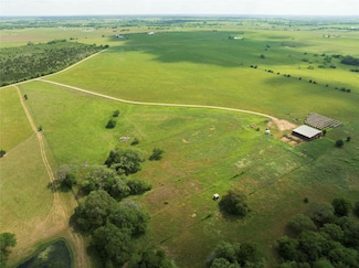 1162 County Road 234b, Schulenburg, TX 77964