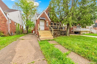 9171 Bishop St, Detroit, MI 48224