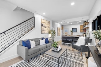 2406 W 10th St Unit A, Austin, TX 78703