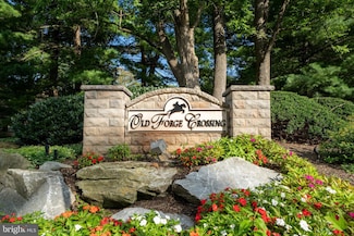 482 Old Forge Crossing Unit 482, Devon, PA 19333