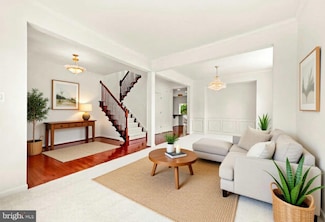 9939 Lake Jackson Dr, Manassas, VA 20110