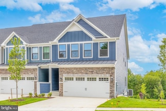 716 Rolling Oaks Way, Wilmington, DE 19808