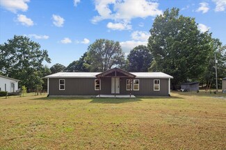 104 Lee Dr, Dickson, TN 37055