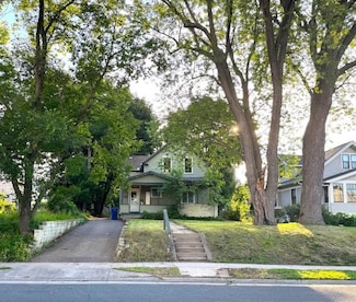 663 Smith Ave S, Saint Paul, MN 55107